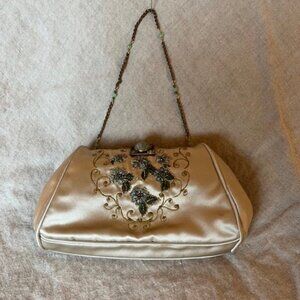 Revivals by Martha de Rotela vintage cream satin embroidered evening purse